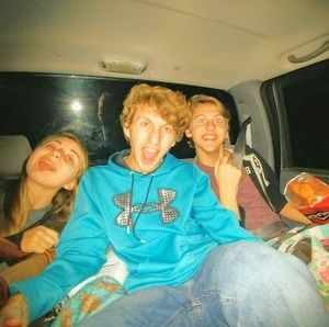 Meet your Posher, Alora